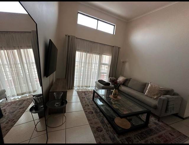 2 BEDROOM PROPERTY TO RENT IN GREENSTONE HILL